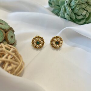 Nakash Pearl Studs