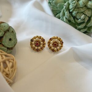 Richa Nakash Pearl Studs
