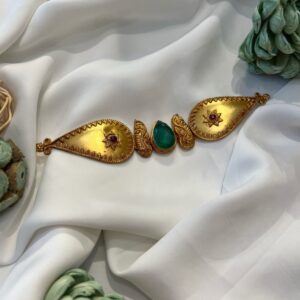 Venila Nakash Choker