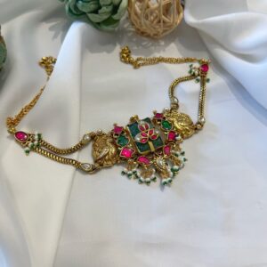 Triya Kundan Choker