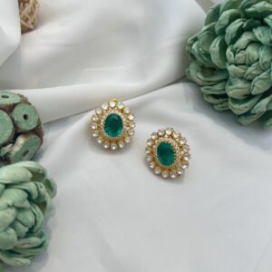 Moha Moissanite Studs